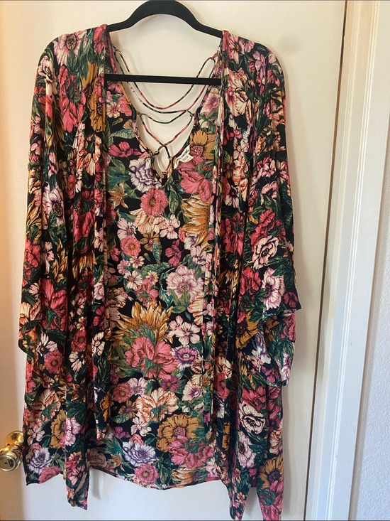 Billabong Tops - Billabong Floral Print Kimono - Pink, Green, Yellow, Orange, Black